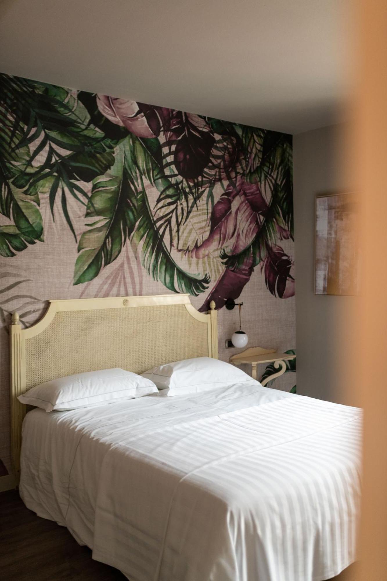 Trepiasi Hotel Cortemilia Екстериор снимка